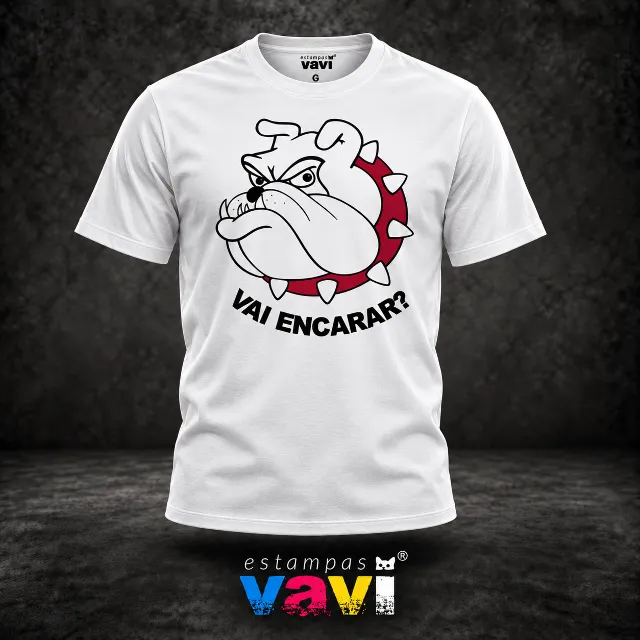 Vai Encarar - Bulldog Branco com Coleira Vermelha